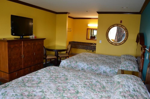 Cloud 9 Inn LAX image 15